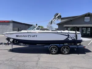 2013-mastercraft-x25-141366-image1