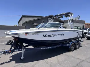 2013-mastercraft-x25-141366-image2