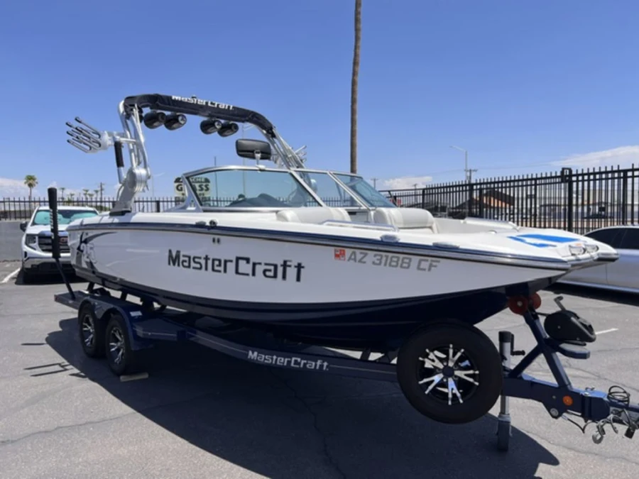 2013-mastercraft-x25-141366-image4
