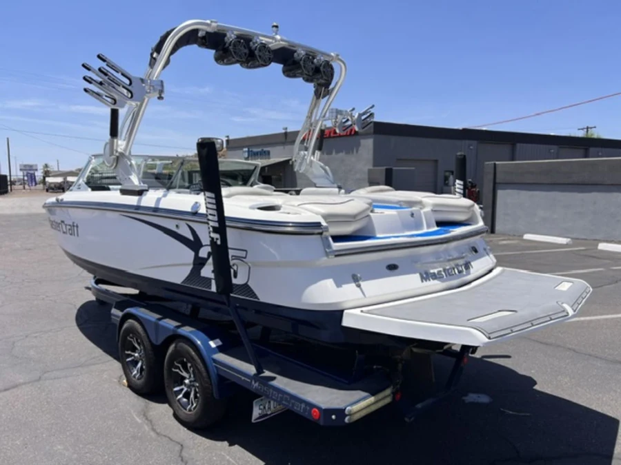 2013-mastercraft-x25-141366-image8