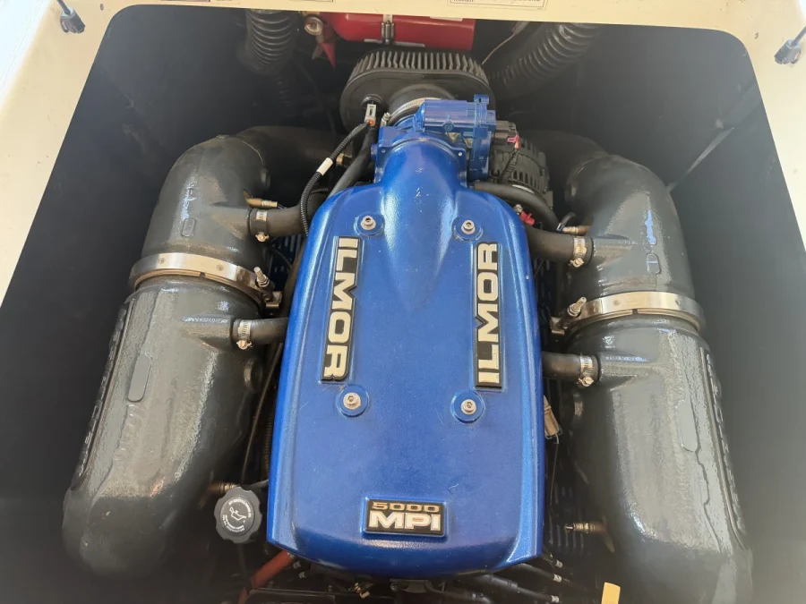2019-mastercraft-nxt22-141382-image8.webp