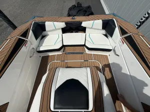2019-nautique-ski-nautique-141388-image3.webp