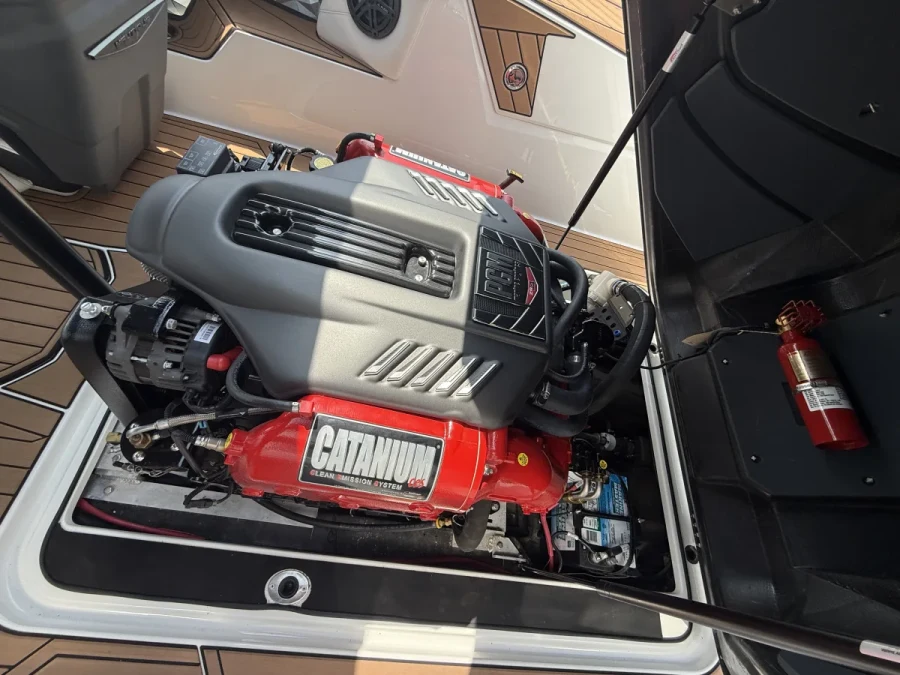 2019-nautique-ski-nautique-141388-image4.webp