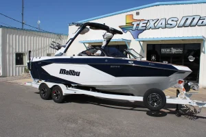 2026-malibu-wakesetter-23-lsv-141389-image1.webp