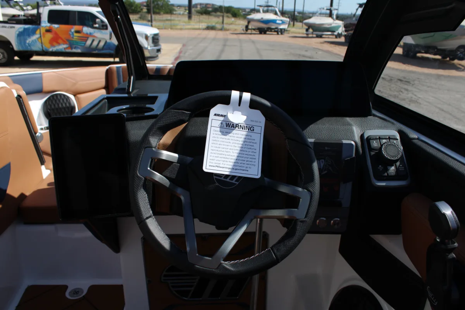 2026 Malibu 23 LSV