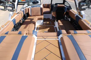 2026-malibu-wakesetter-23-lsv-141389-image6.webp