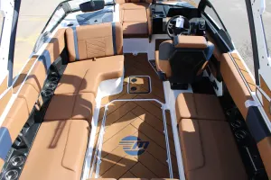 2026-malibu-wakesetter-23-lsv-141389-image9.webp