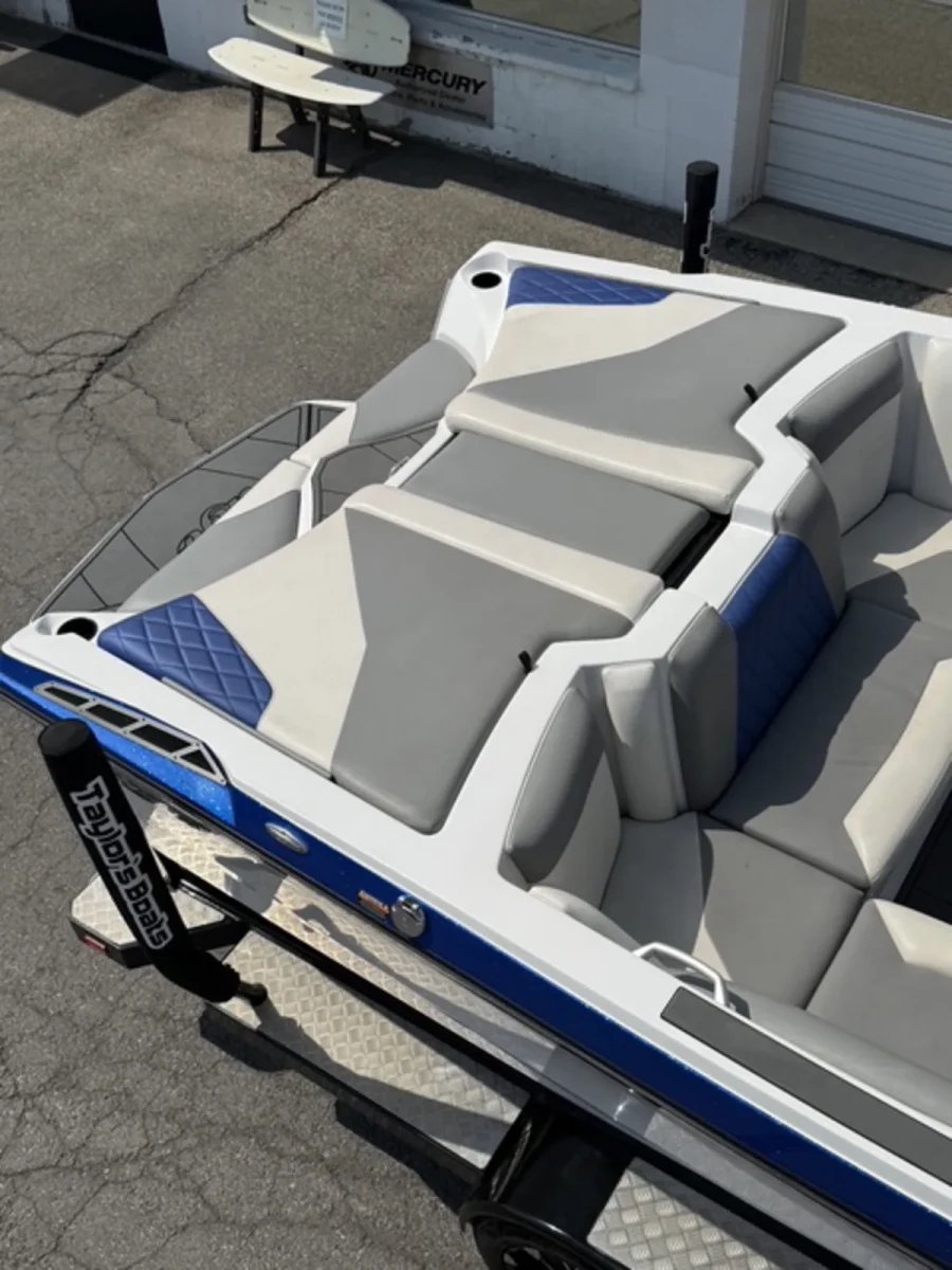 2018-tige-r23-141392-image10.webp