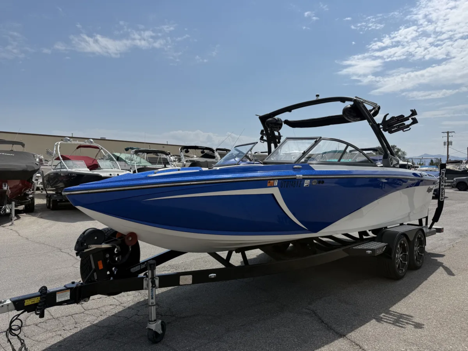2018 23' Tige R23 Bowrider