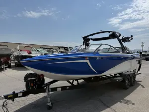 2018-tige-r23-141392-image2.webp
