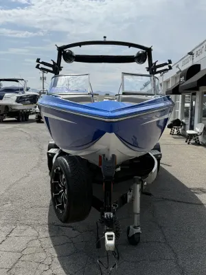 2018-tige-r23-141392-image6.webp