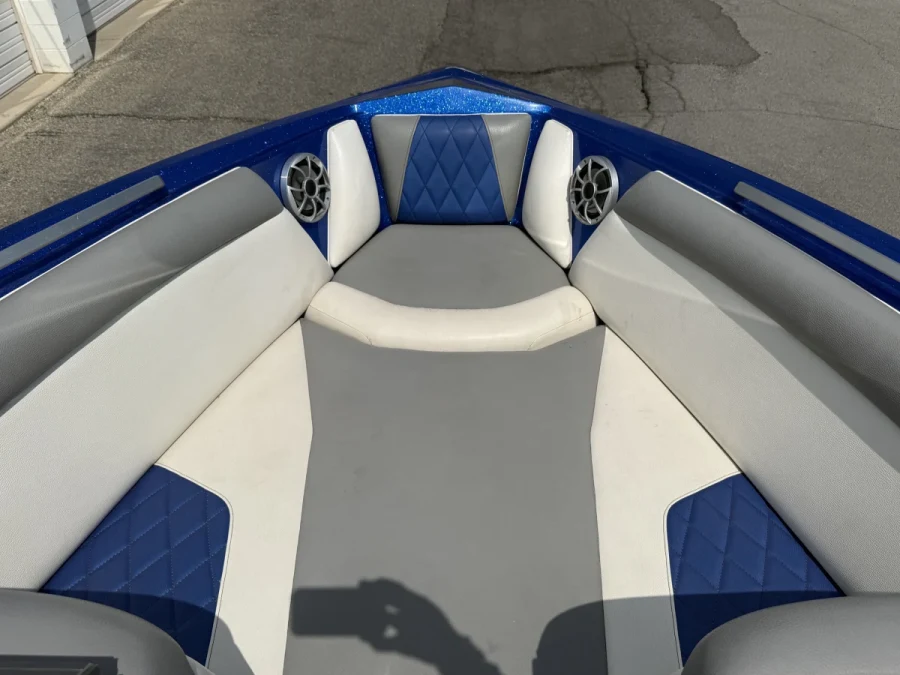 2018-tige-r23-141392-image8.webp