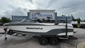 2024-mastercraft-xt25-141406-image0.webp