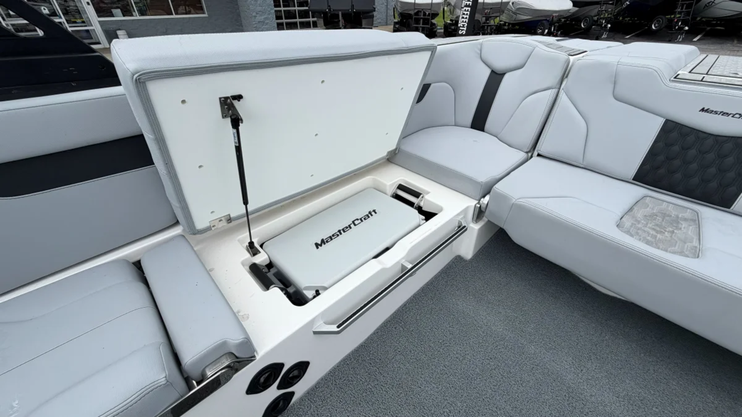 2024 MasterCraft XT25