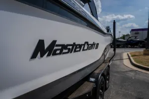 2024-mastercraft-xt25-141406-image22.webp