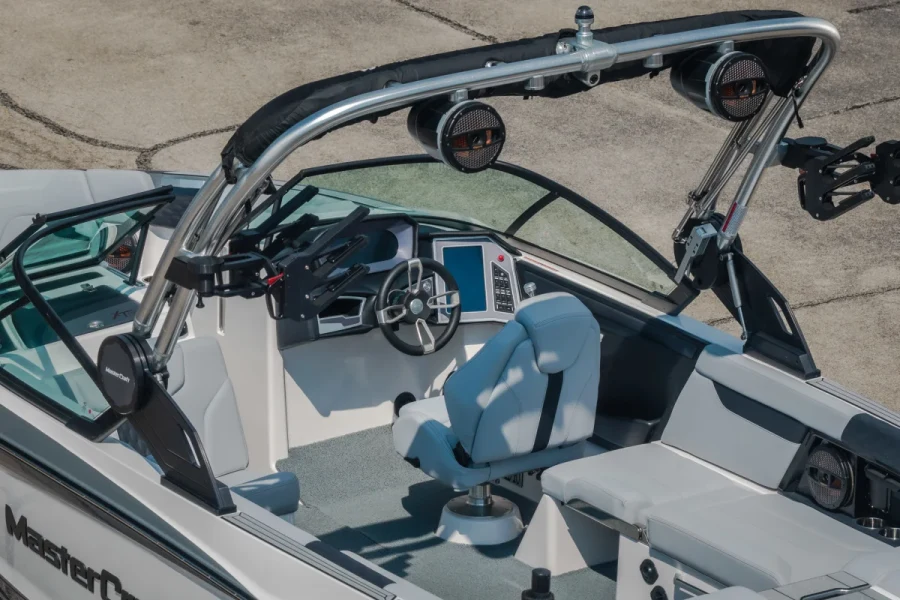 2024-mastercraft-xt25-141406-image25.webp