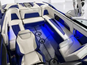 2018-mastercraft-x-star-141411-image11.webp