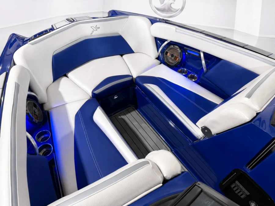 2018-mastercraft-x-star-141411-image5.webp