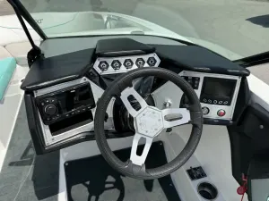 2018-mastercraft-nxt22-141413-image14.webp