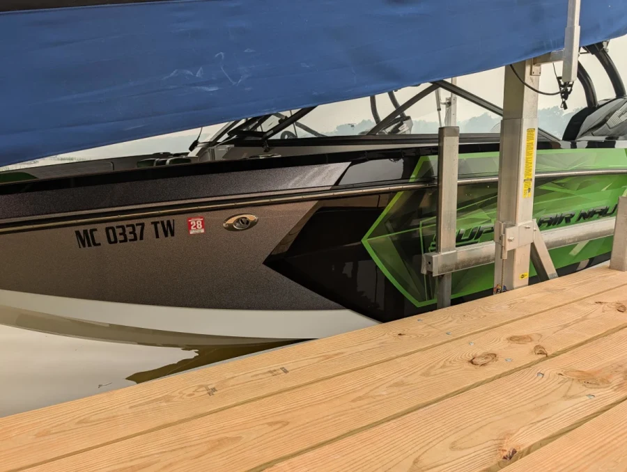 2016-nautique-g23-141422-image2.webp