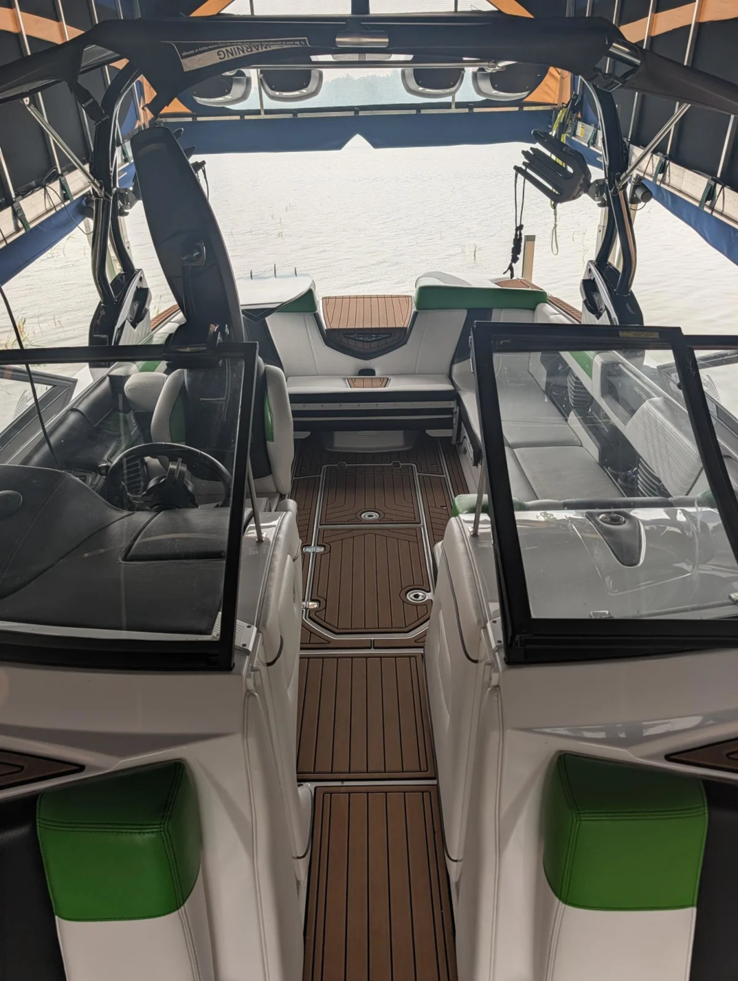 2016 Nautique G23-Low Hours