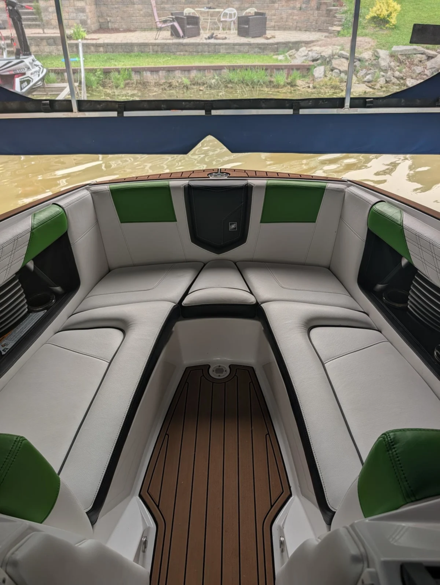 2016 Nautique G23-Low Hours