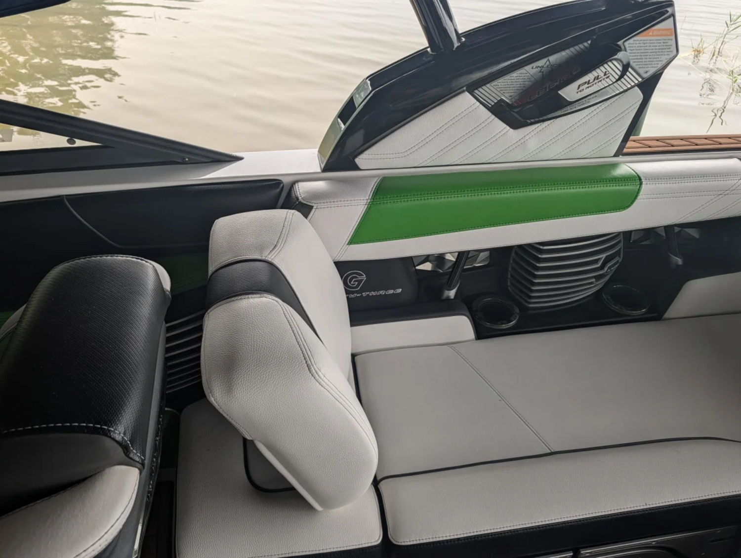 2016 Nautique G23-Low Hours