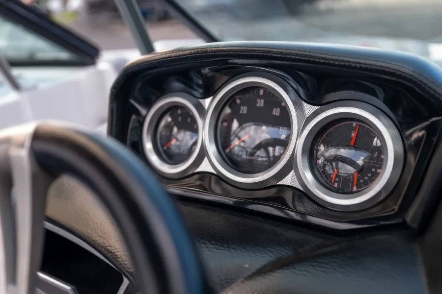 2021-mastercraft-xt21-141425-image16.webp