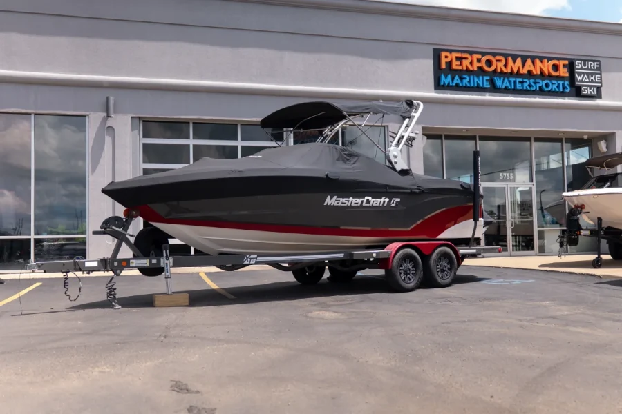 2021-mastercraft-xt21-141425-image19.webp