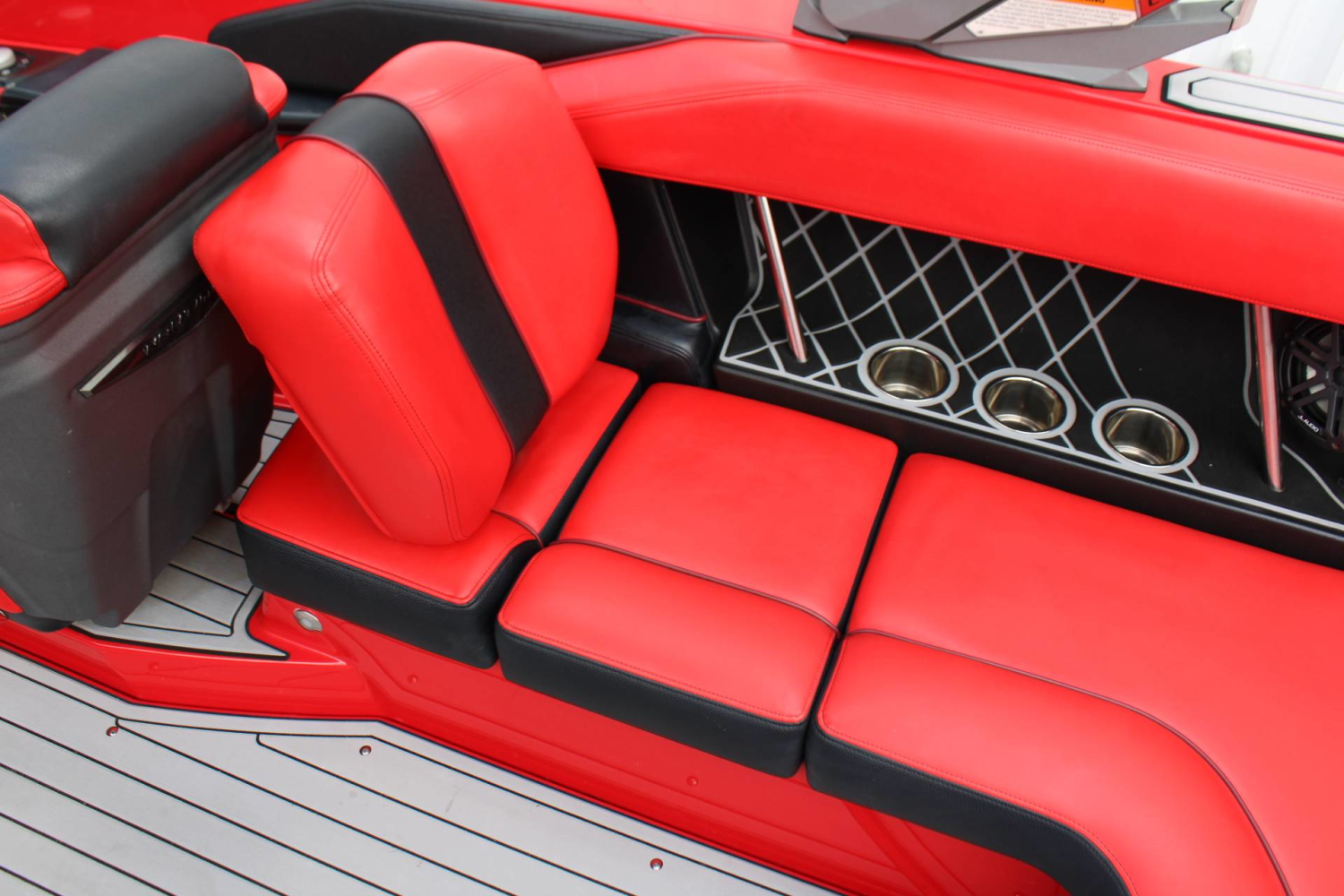 2021 Nautique GS22