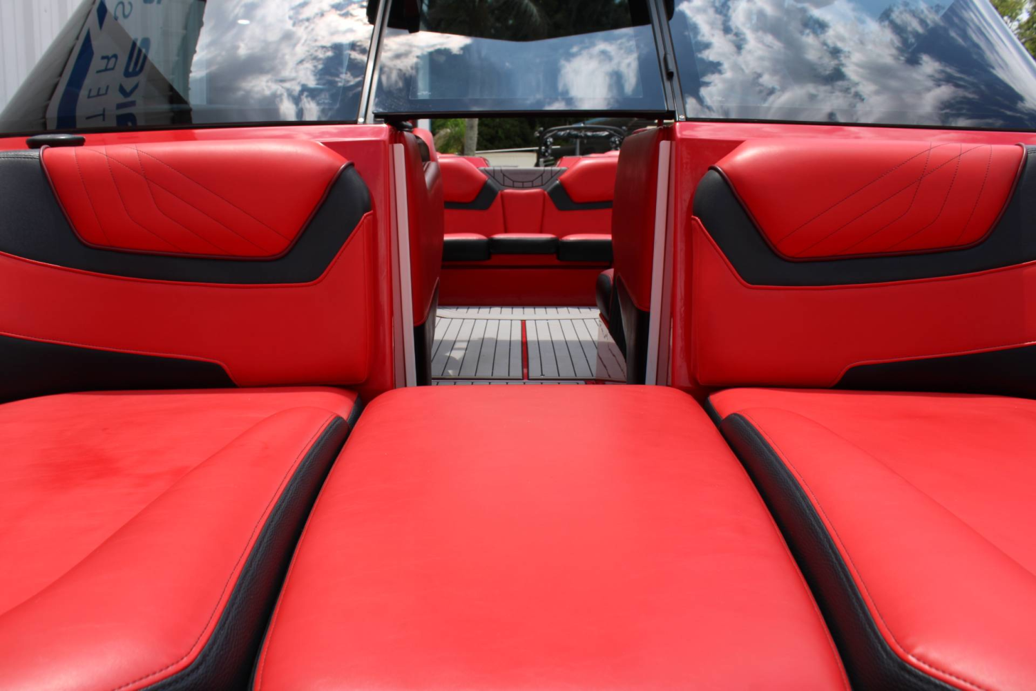 2021 Nautique GS22