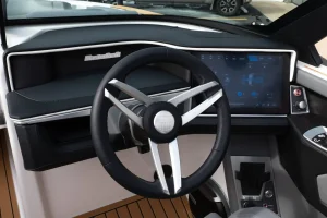 2026-mastercraft-xt24-141471-image5.webp