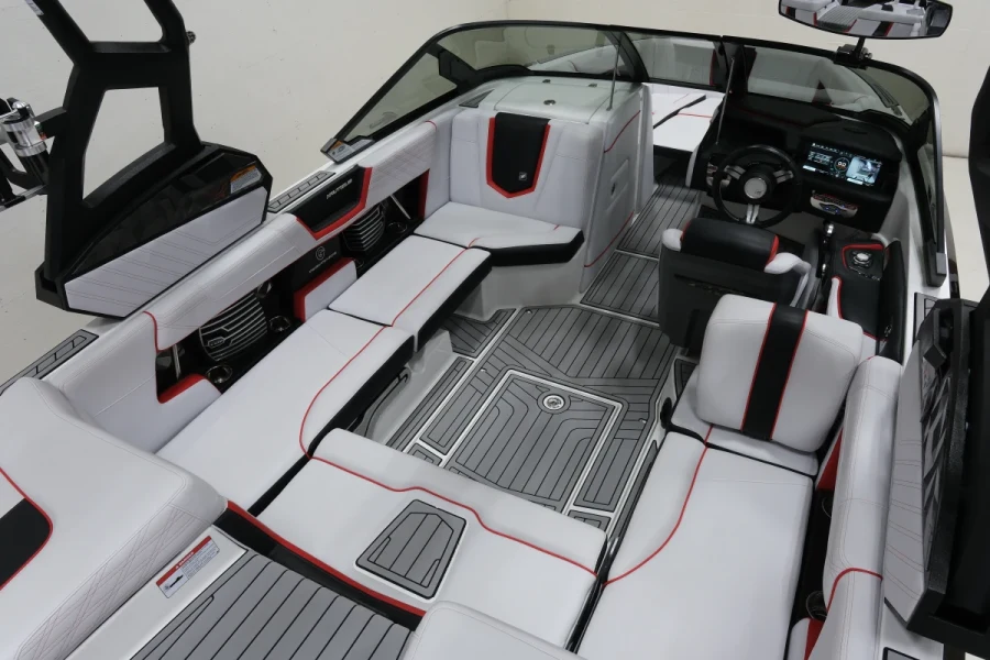 2019-nautique-g21-141479-image7.webp