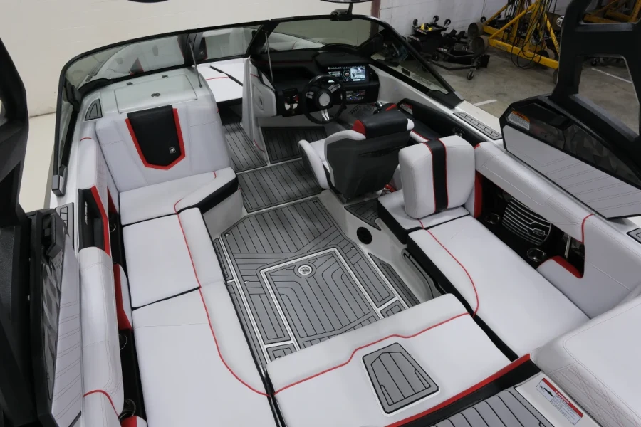 2019-nautique-g21-141479-image8.webp