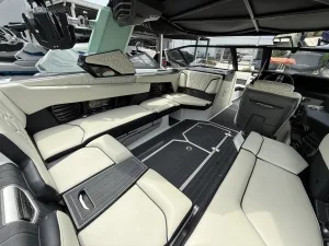 2023-nautique-g23-paragon-141485-image6.webp