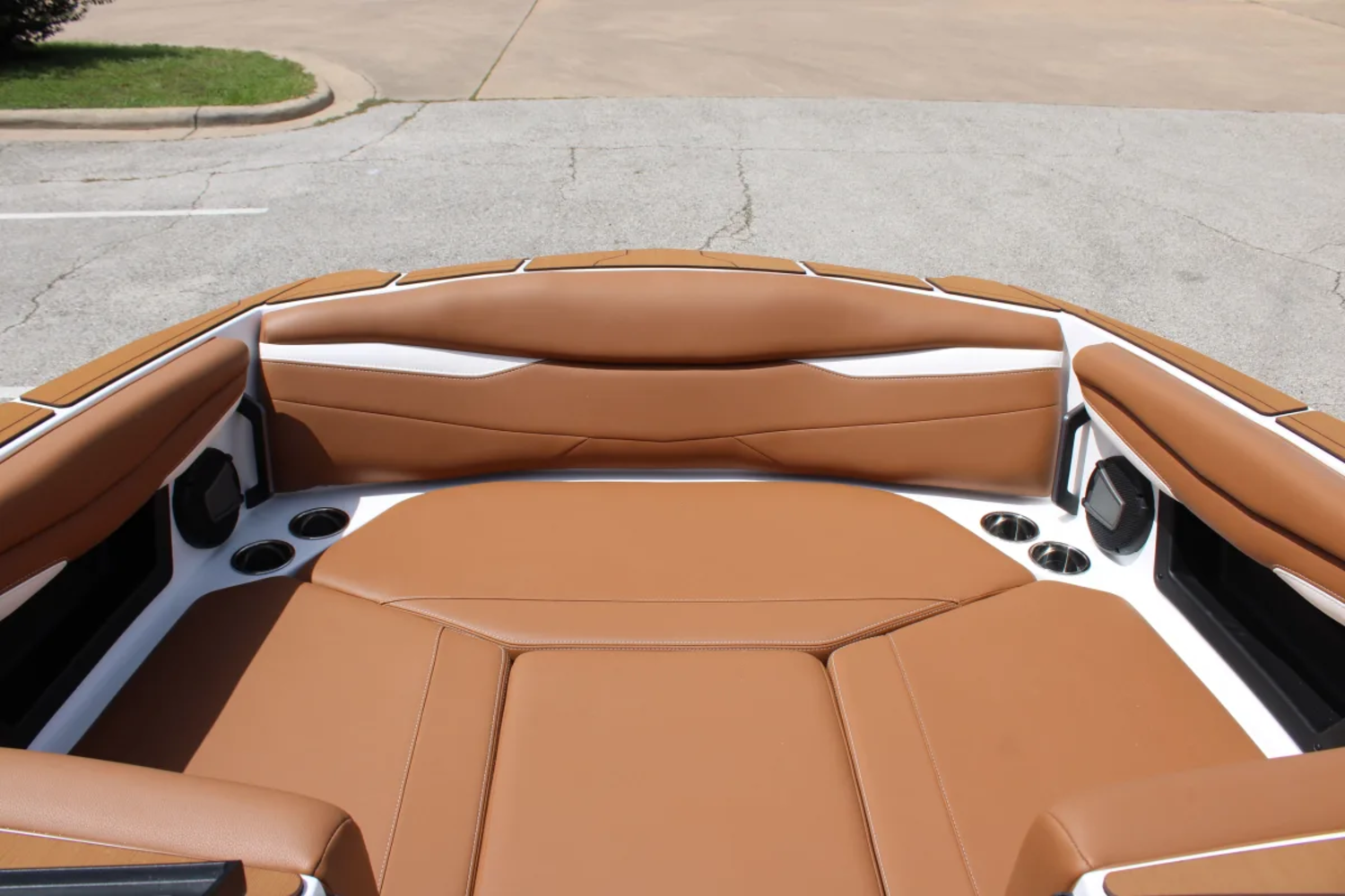 2026 Axis A225