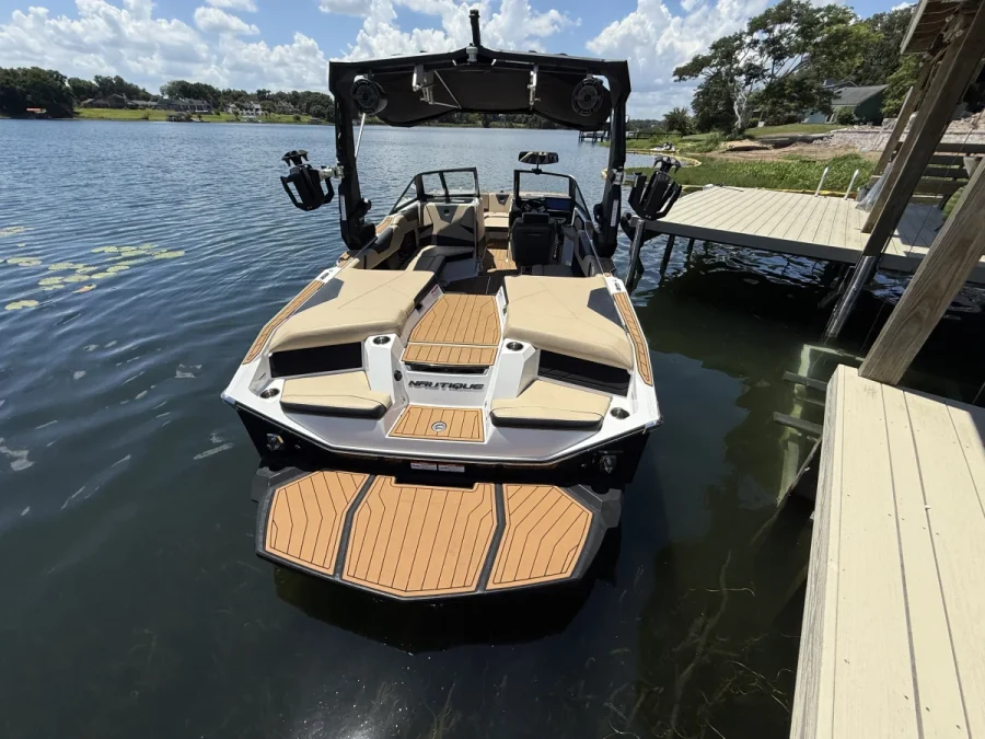 2023-nautique-s21-141510-image2.webp
