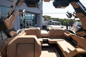 2026-mastercraft-x24-141515-image10.webp