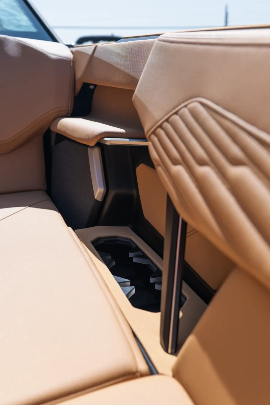 2026-mastercraft-x24-141515-image14.webp