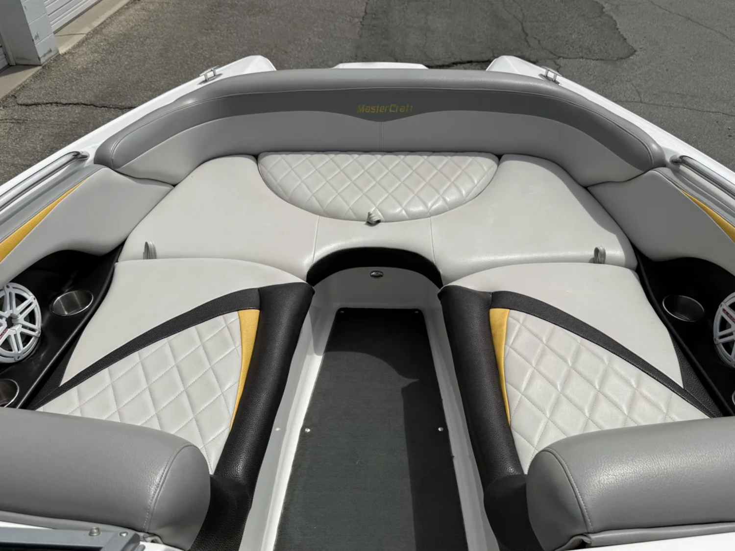 2009 24' MasterCraft X45 Bowrider