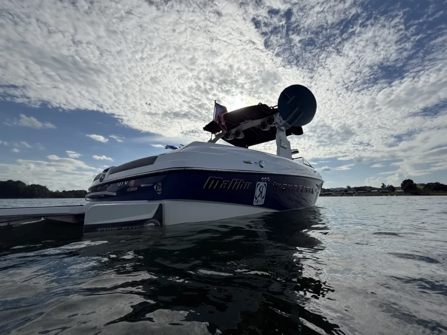 2015-malibu-wakesetter-vlx-141549-image2.webp