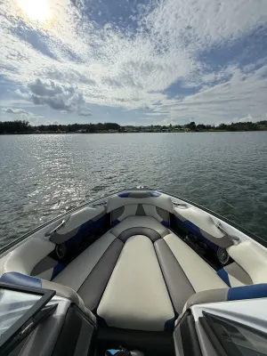2015-malibu-wakesetter-vlx-141549-image3.webp