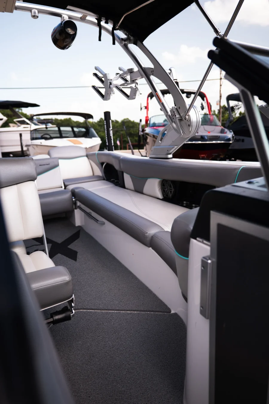 2017-mastercraft-x46-141562-image11.webp