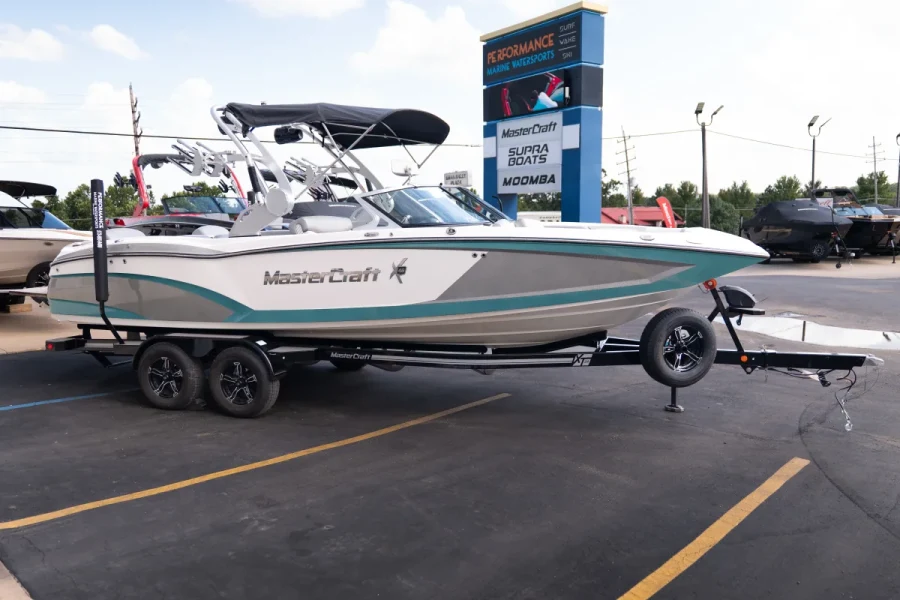 2017-mastercraft-x46-141562-image6.webp