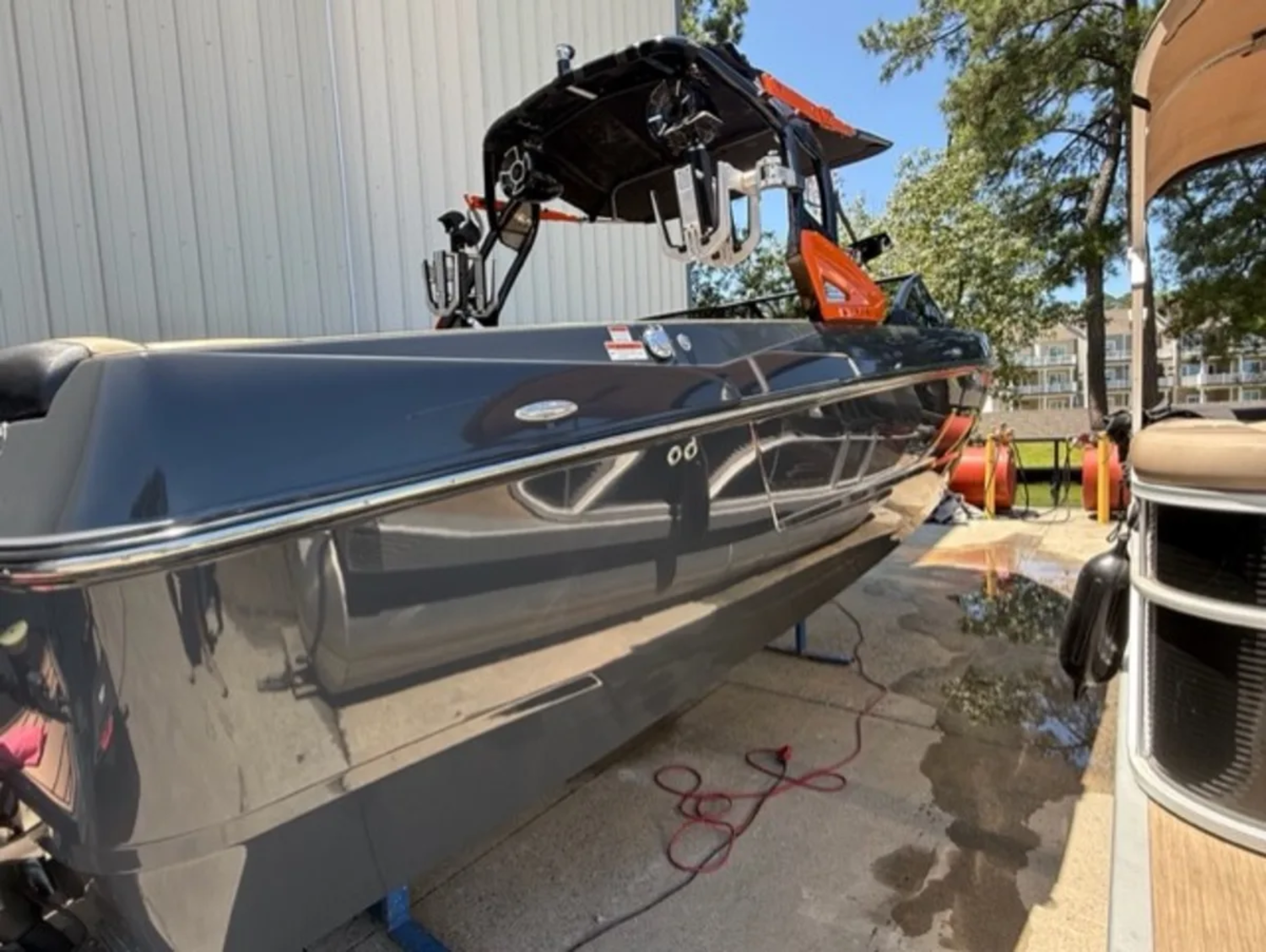 2021 MOOMBA MOJO 