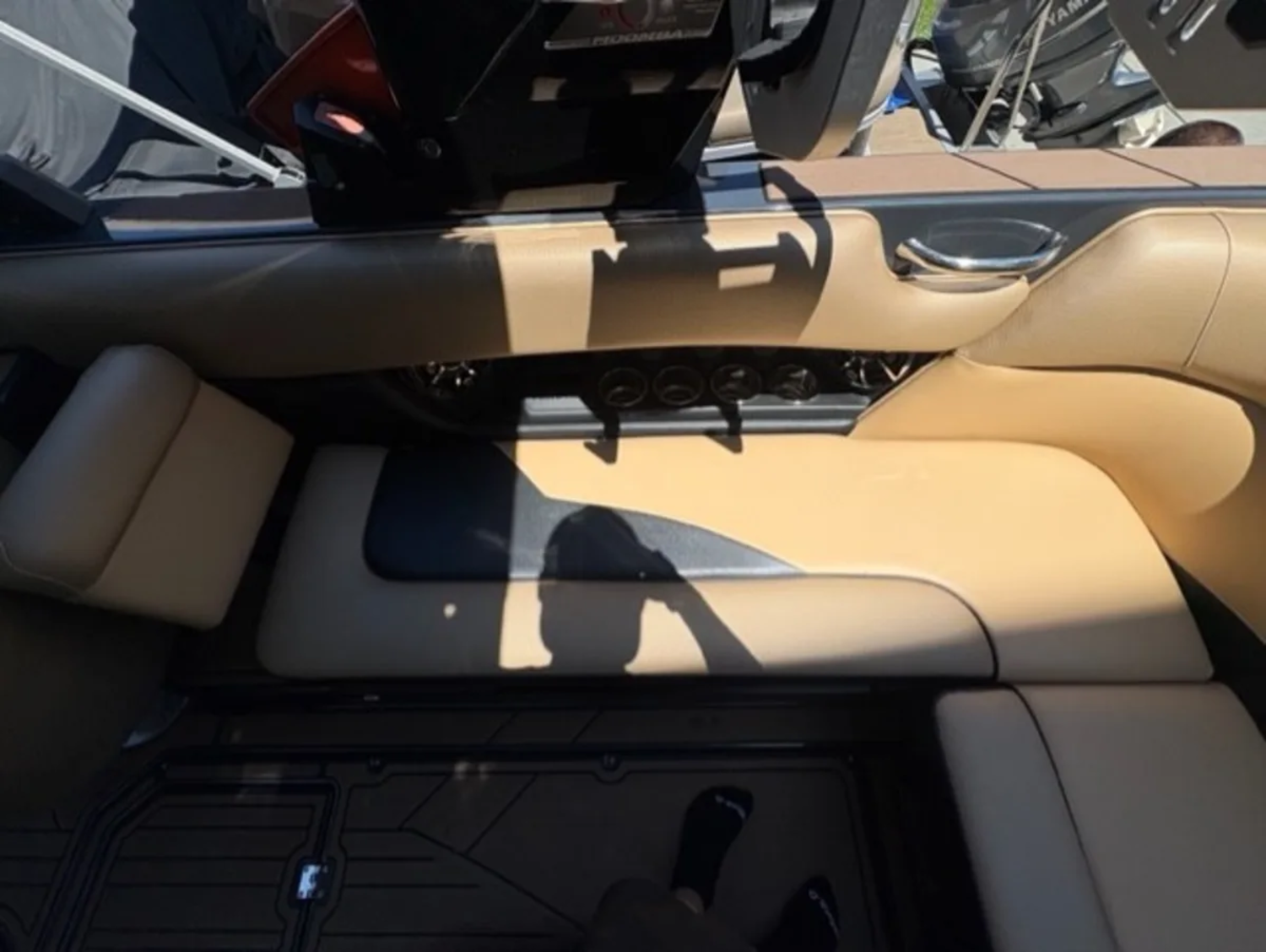 2021 MOOMBA MOJO 