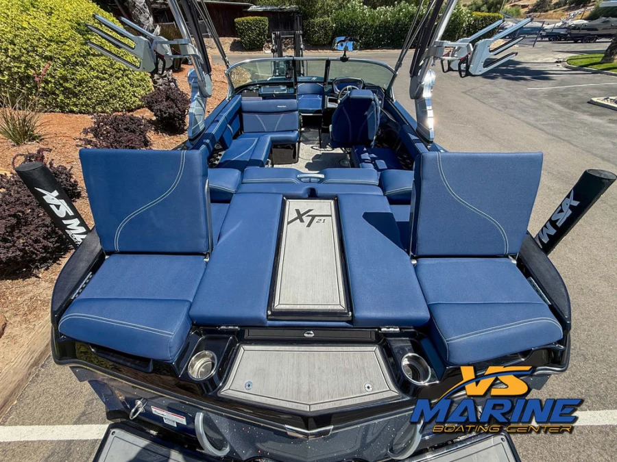 2019-mastercraft-xt21-141594-image10
