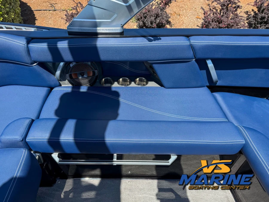2019-mastercraft-xt21-141594-image15