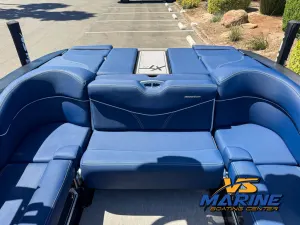 2019-mastercraft-xt21-141594-image16