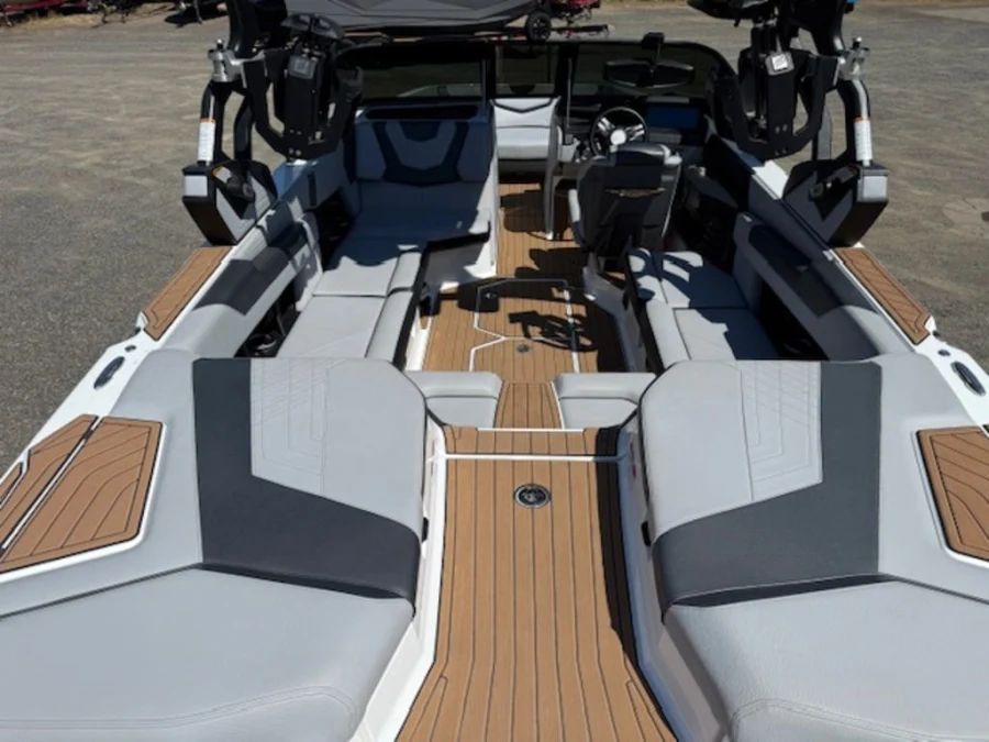 2021-nautique-g23-141598-image3